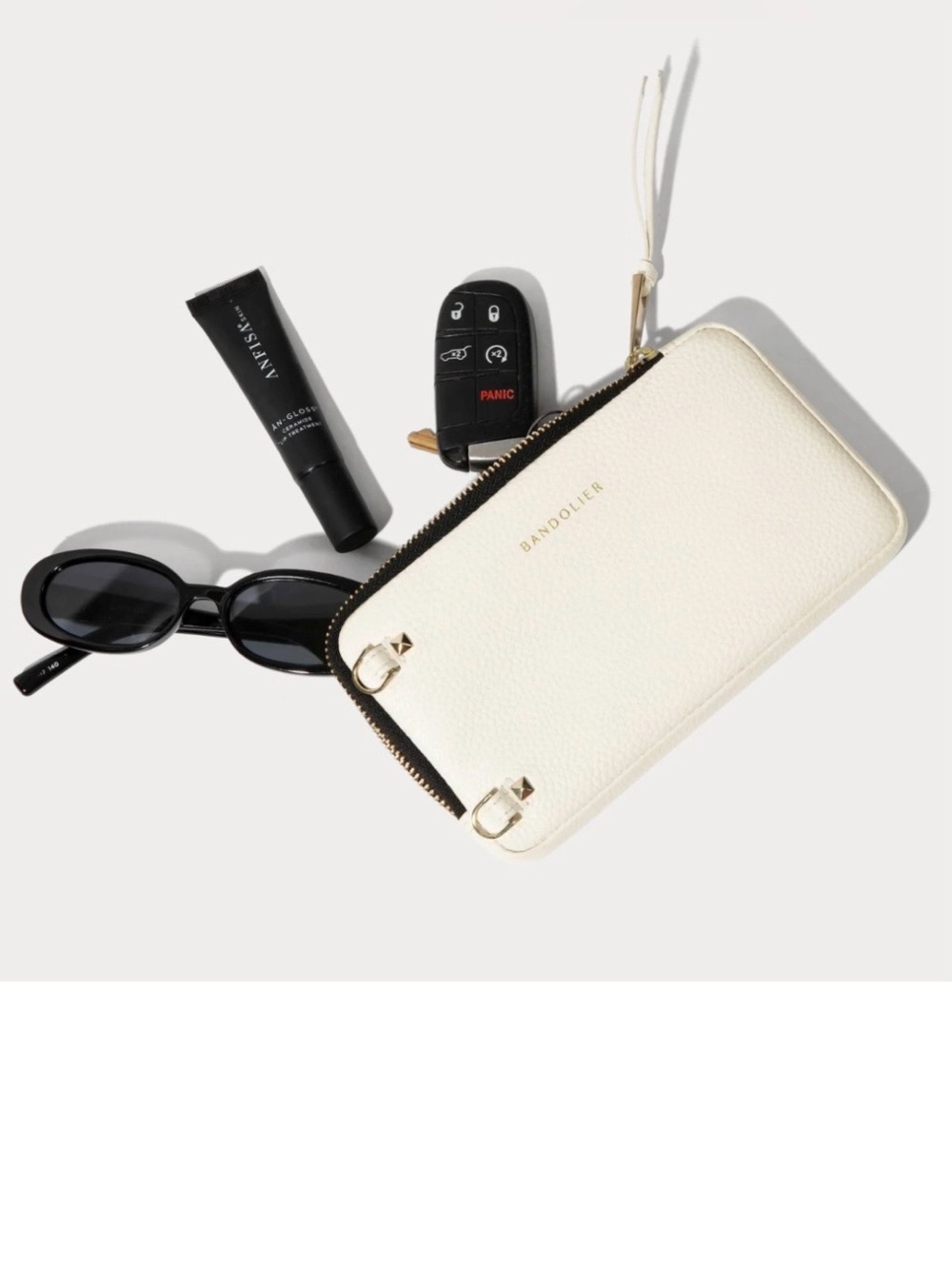 Bandolier Pebbled Leather Expanded Zip Pouch Ivory and Gold with Chain Strap - Picture 10 of 11